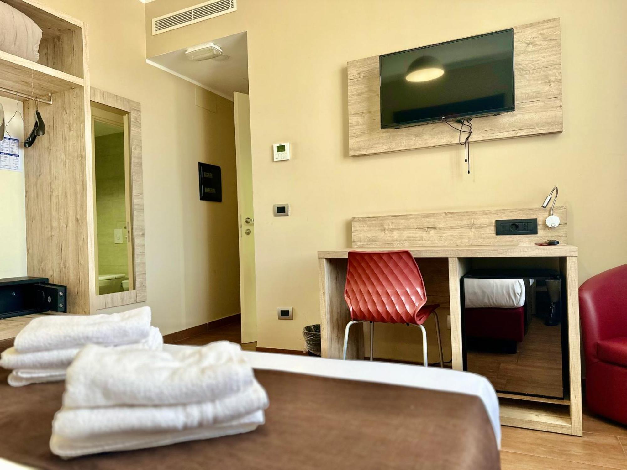 Hotel Giacosa มิลาน ภายนอก รูปภาพ