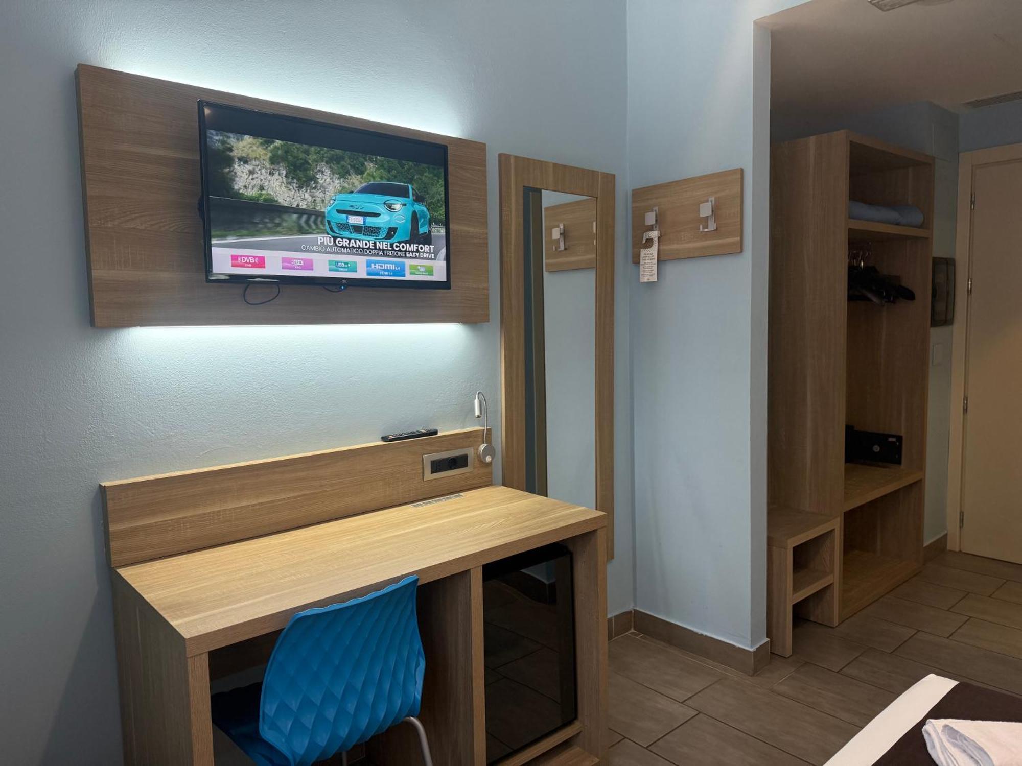 Hotel Giacosa มิลาน ภายนอก รูปภาพ